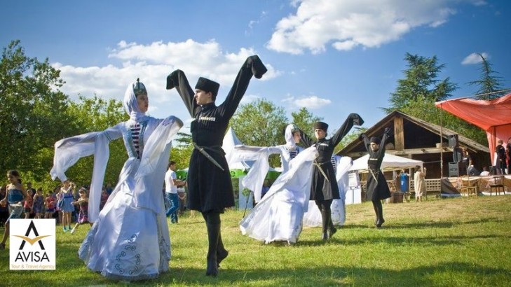  زیبا‌ترین فستیوال‌های سنتی و خاص در گرجستان