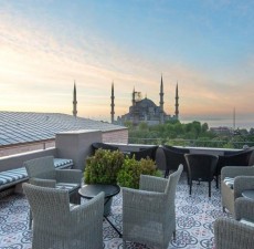 بوتیک‌ هتل‌های استانبول با چشم انداز بسفر