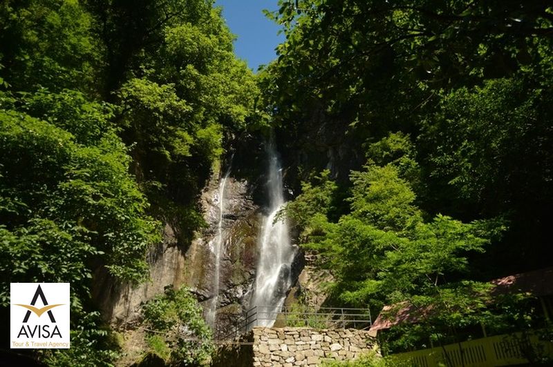 آبشار ماخونتستی