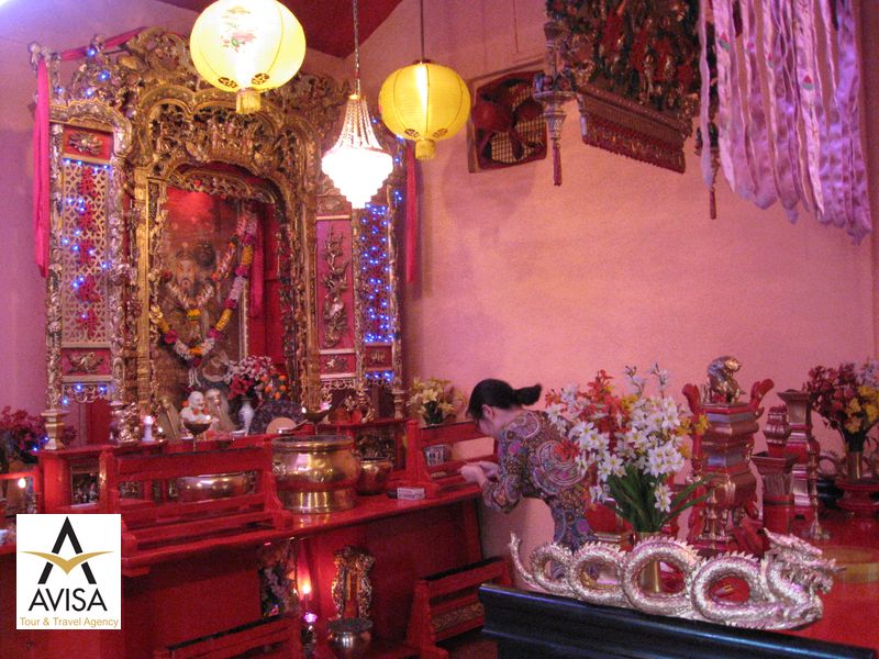 از تنها معبد چینی بمبئی دیدن کنید