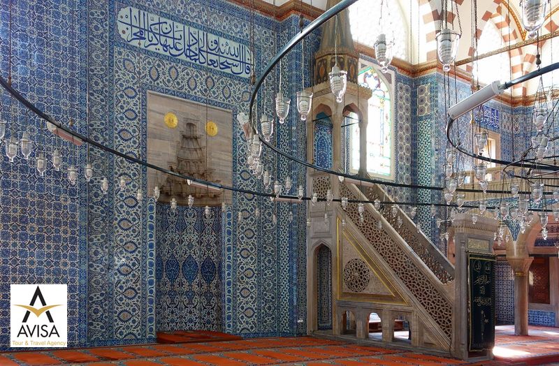 rustem-pasha-mosque