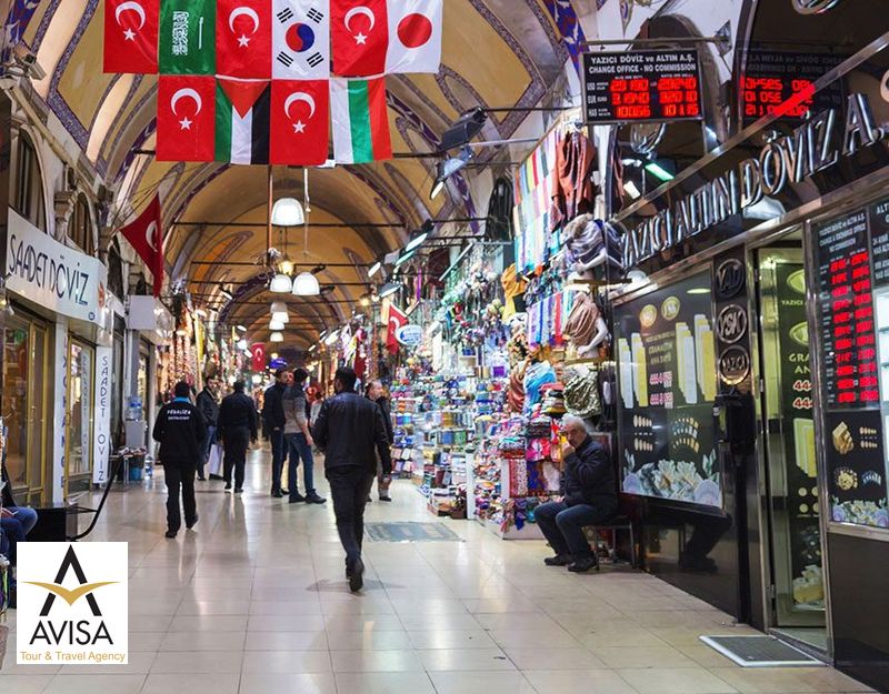 تبدیل ارز در بازار بزرگ استانبول