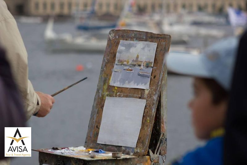 اجازه دهید یک هنرمند خیابانی تصویر شما را نقاشی کند