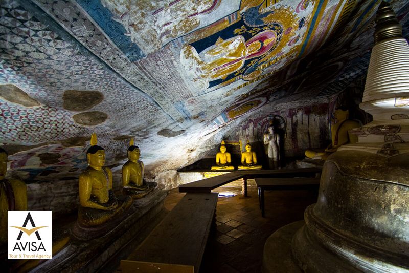 معبد غار دامبولا (معبد طلایی)
