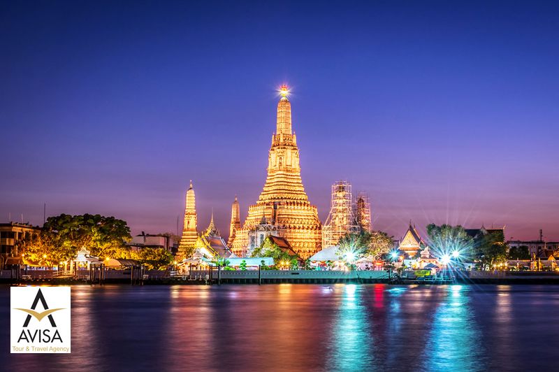 معبد سپیده‌دم (Wat Arun ) در بانکوک