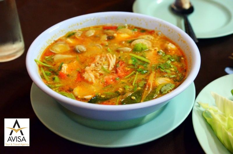 gaeng-som-soup