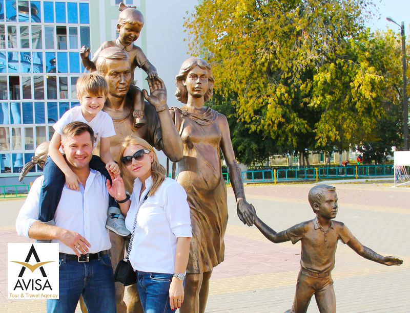 از مجسمه‌های شوروی بازدید کنید