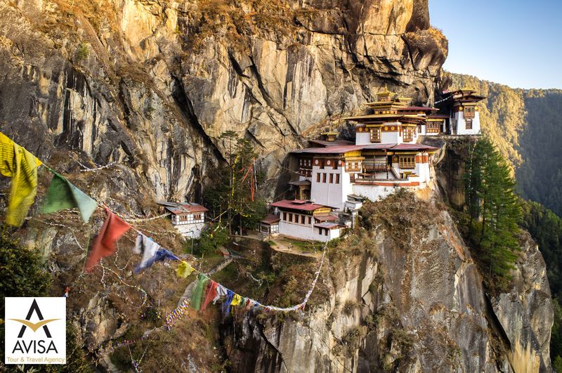 معبد آشیانه‌ی ببرها؛ بوتان