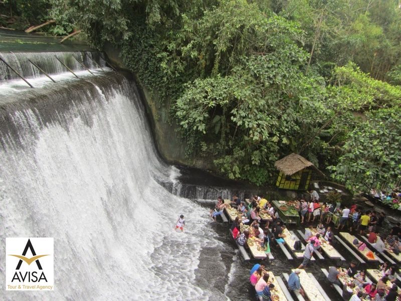 رستوران آبشاری Labassin، فیلیپین